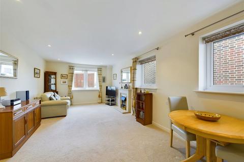 1 bedroom retirement property to rent, Union Place, Worthing, BN11 1AH