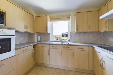 1 bedroom retirement property to rent, Union Place, Worthing, BN11 1AH