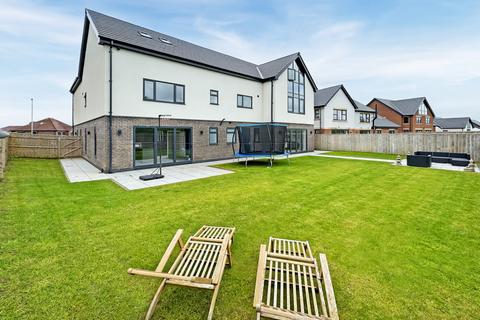 7 bedroom detached house for sale, Conroy Close, Hartlepool, Durham