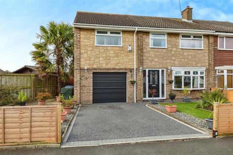 4 bedroom semi-detached house for sale, Carlbury Avenue, Middlesbrough TS5