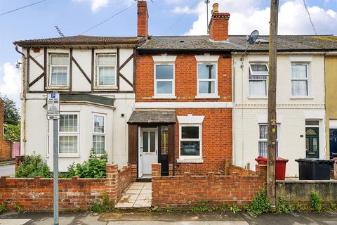 2 bedroom terraced house to rent, Cumberland Road, Reading, RG1