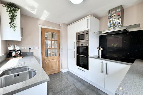 62 Coniston Rise, Aberdare, CF44 0HW
