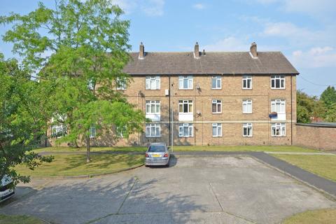 46 Fossway, York, YO31 8SL