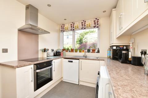 3 bedroom terraced house to rent, Mansfield Walk Maidstone ME16