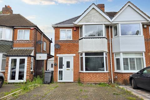 3 bedroom semi-detached house to rent, Cramlington Road, Birmingham B42
