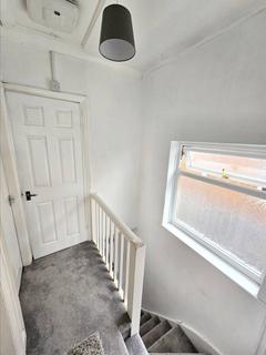 3 bedroom semi-detached house to rent, Cramlington Road, Birmingham B42