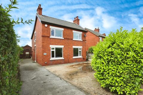 3 bedroom detached house for sale, Bawtry Road, Doncaster DN10