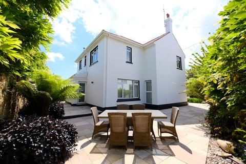 4 bedroom detached house for sale, 3 Grainville Court, Bagatelle Road, Jersey JE2