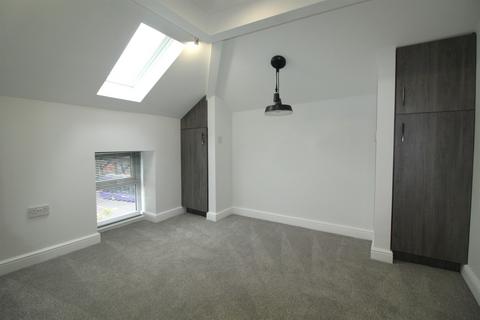 2 bedroom apartment to rent, Church Lane, Pudsey