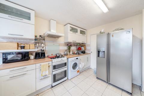 3 bedroom apartment for sale, Ebley Close, Peckham, London