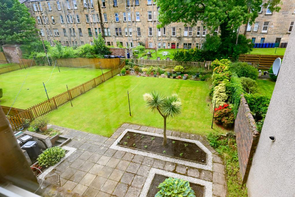 Ardgowan Street, Greenock, PA16 3 bed flat for sale £150,000