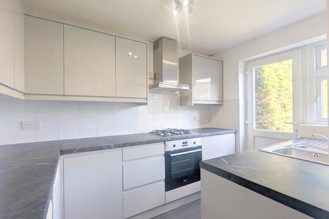 92 Rectory Grove, Hampton, TW12 1EE
