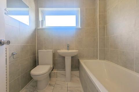 92 Rectory Grove, Hampton, TW12 1EE