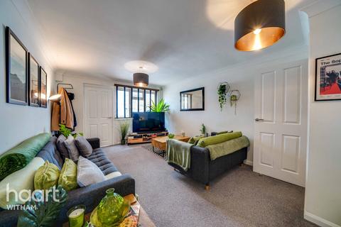 11 Ashby Road, Witham, CM8 1QN