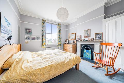 28 Albany Road, London, N4 4RL