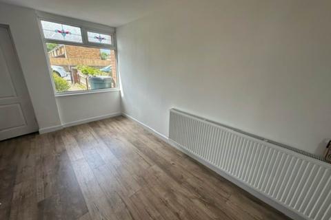 3 bedroom terraced house to rent, Masefield Road, Hartlepool