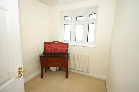 126 Woolacombe Road, London, SE3 8QN