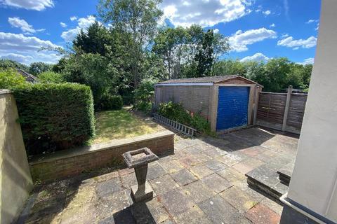 126 Woolacombe Road, London, SE3 8QN