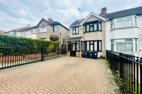 4 bedroom terraced house for sale, Somerset Road,  Southall, UB1