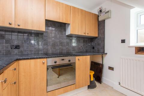 1 bedroom flat for sale, Oxford Street, Whitstable, CT5