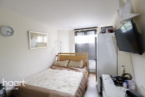 2 bedroom apartment for sale, King Street Plaistow, London