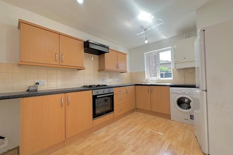 2 bedroom semi-detached house to rent, Blatherwick Court, Shenley Church End, Milton Keynes, MK5