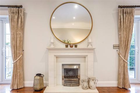 140 Chobham Road, Ascot, SL5 0HU