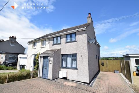 3 bedroom cottage for sale, Harwich Road, Little Clacton