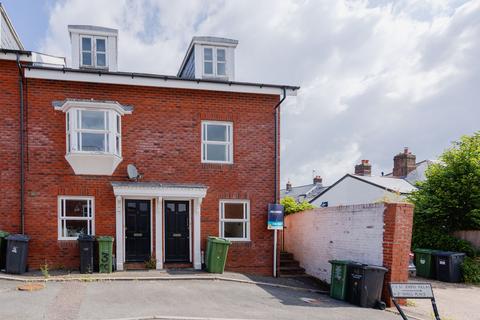 4 bedroom semi-detached house to rent, Sivell Place, Exeter, EX2