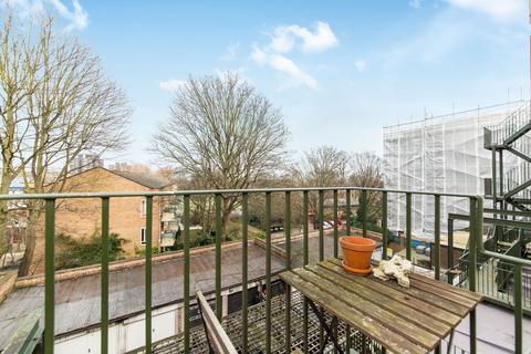 3 bedroom apartment to rent, Haverstock Hill, London, NW3