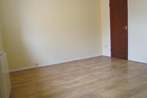 1 bedroom apartment to rent, Burns Avenue, Chadwell Heath, Romford, Essex, RM6