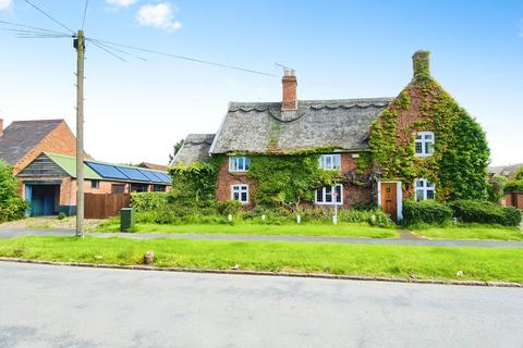 4 bedroom detached house for sale, Main Street, Queniborough, LE7