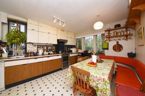 5 bedroom house for sale, Hill Top, Hampstead Garden Suburb, NW11