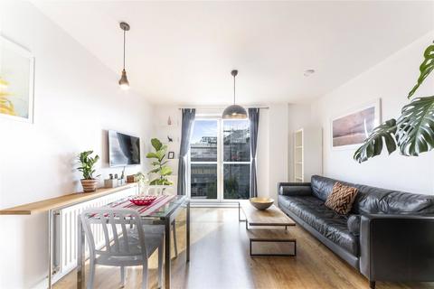 2 bedroom apartment for sale, Dunston Road, London, E8