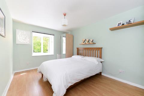 1 bedroom flat to rent, Keswick Court, Malyons Road, Lewisham, London, SE13