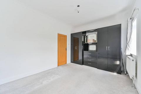 14 Walpole Road, Bromley, BR2 9SF