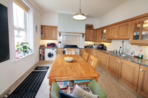 5 bedroom terraced house for sale, Warkworth Avenue, Whitley Bay, Tyne and Wear, NE26 3PS