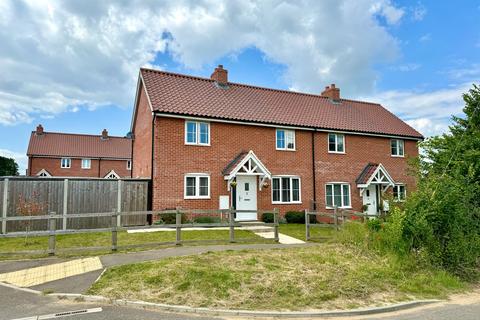 3 bedroom semi-detached house for sale, Manor Farm Gardens, Woodbridge