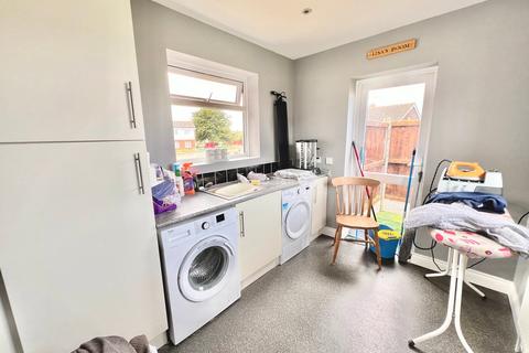 1 Brian Bishop Close, Walton On The Naze, CO14 8QH