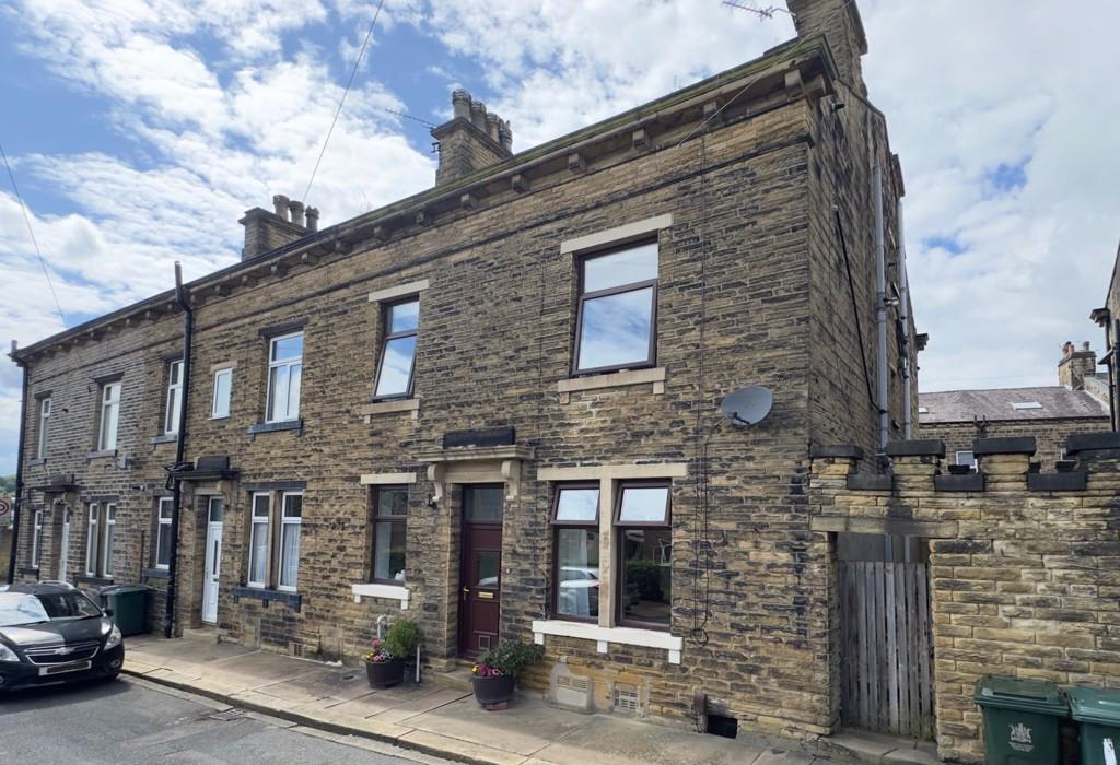 Norfolk Street, Bingley, West Yorkshire 3 bed terraced house for sale