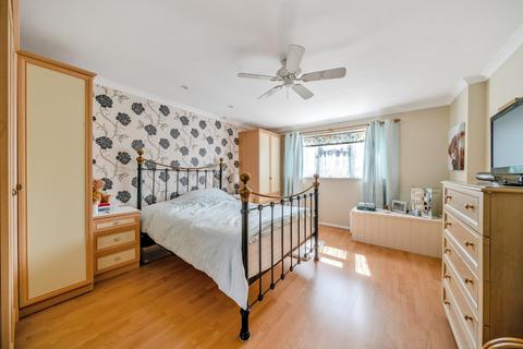 43 Berry Hill Road, Cirencester, GL7 2HE
