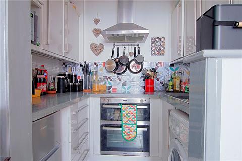 1 bedroom flat for sale, Bayford Road, Littlehampton, West Sussex, BN17