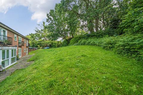 undefined, Apple Trees Place, Woking, GU22