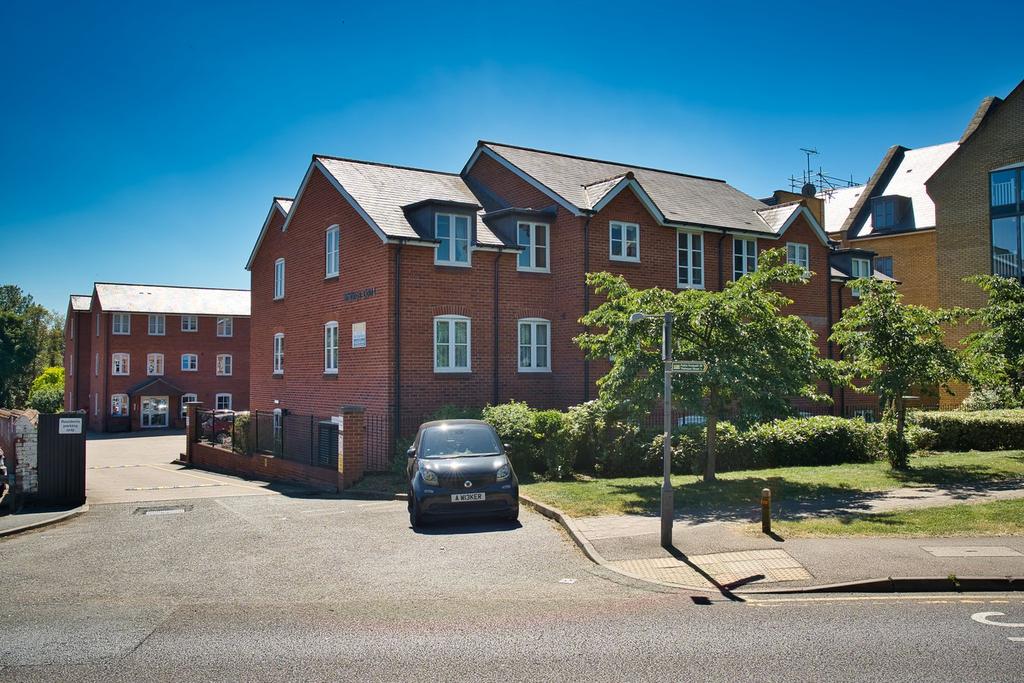 Whitings Court, Paynes Park, HITCHIN... 1 bed retirement property for