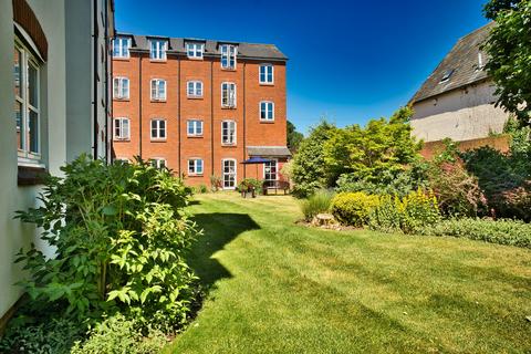 1 bedroom retirement property for sale, Whitings Court, Paynes Park, HITCHIN, SG5