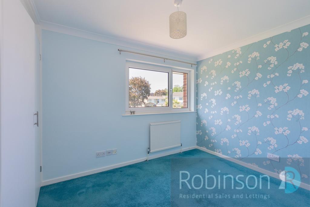 17 Lambourne Drive-08