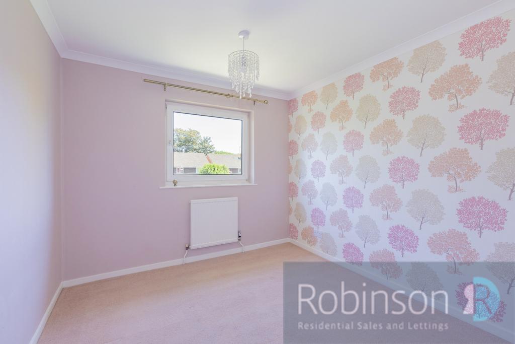 17 Lambourne Drive-11