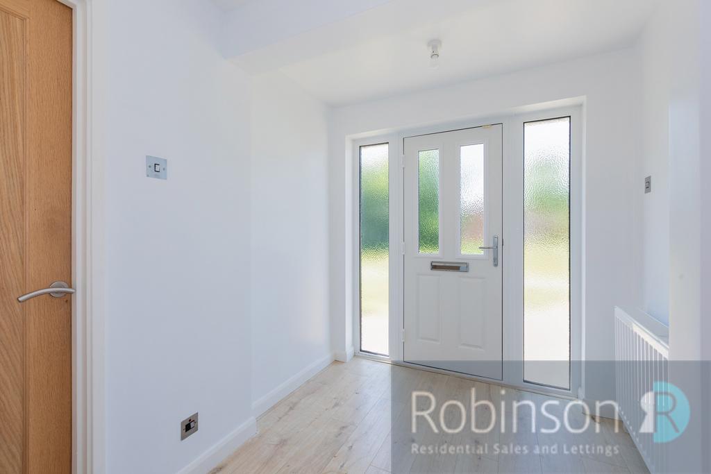17 Lambourne Drive-15