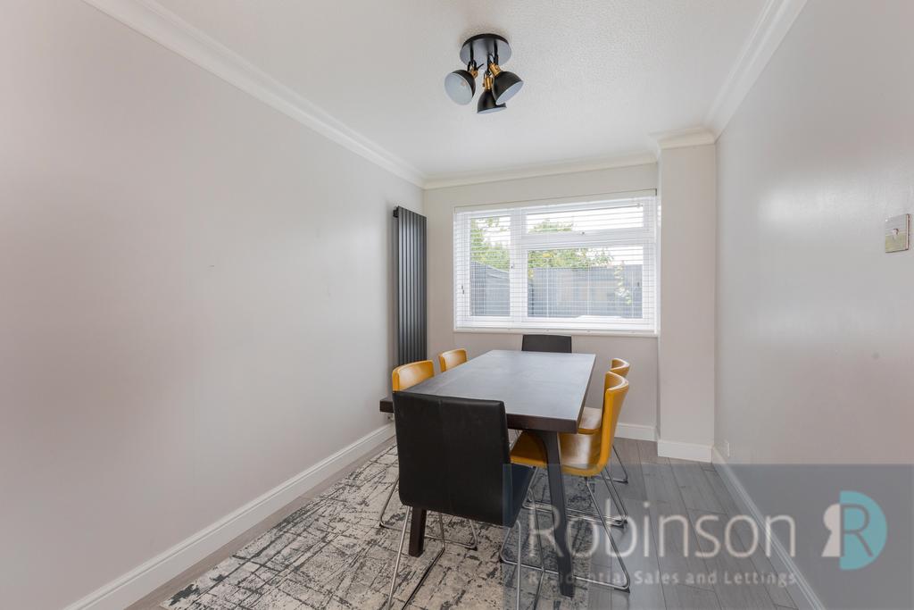 22 Beaumont Close-8