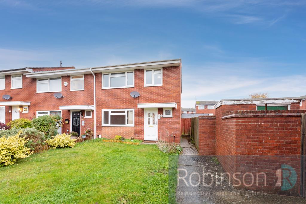 Burnham, Slough SL1 3 bed end of terrace house for sale £450,000